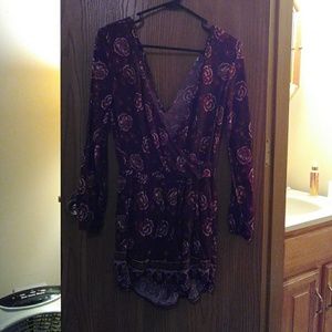 Hollister lowback romper